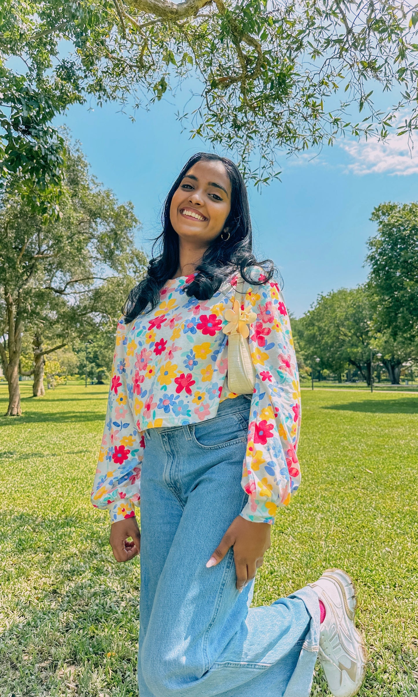 Vibrant Petals Balloon Sleeve Pullover