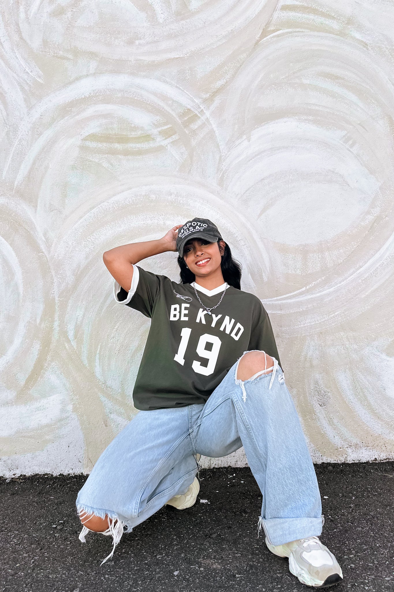 Kynd Bold Tee in Army Green