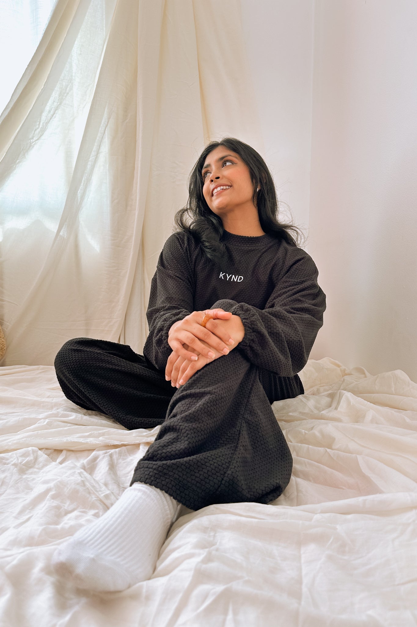Storm Cuddle Crop Pullover