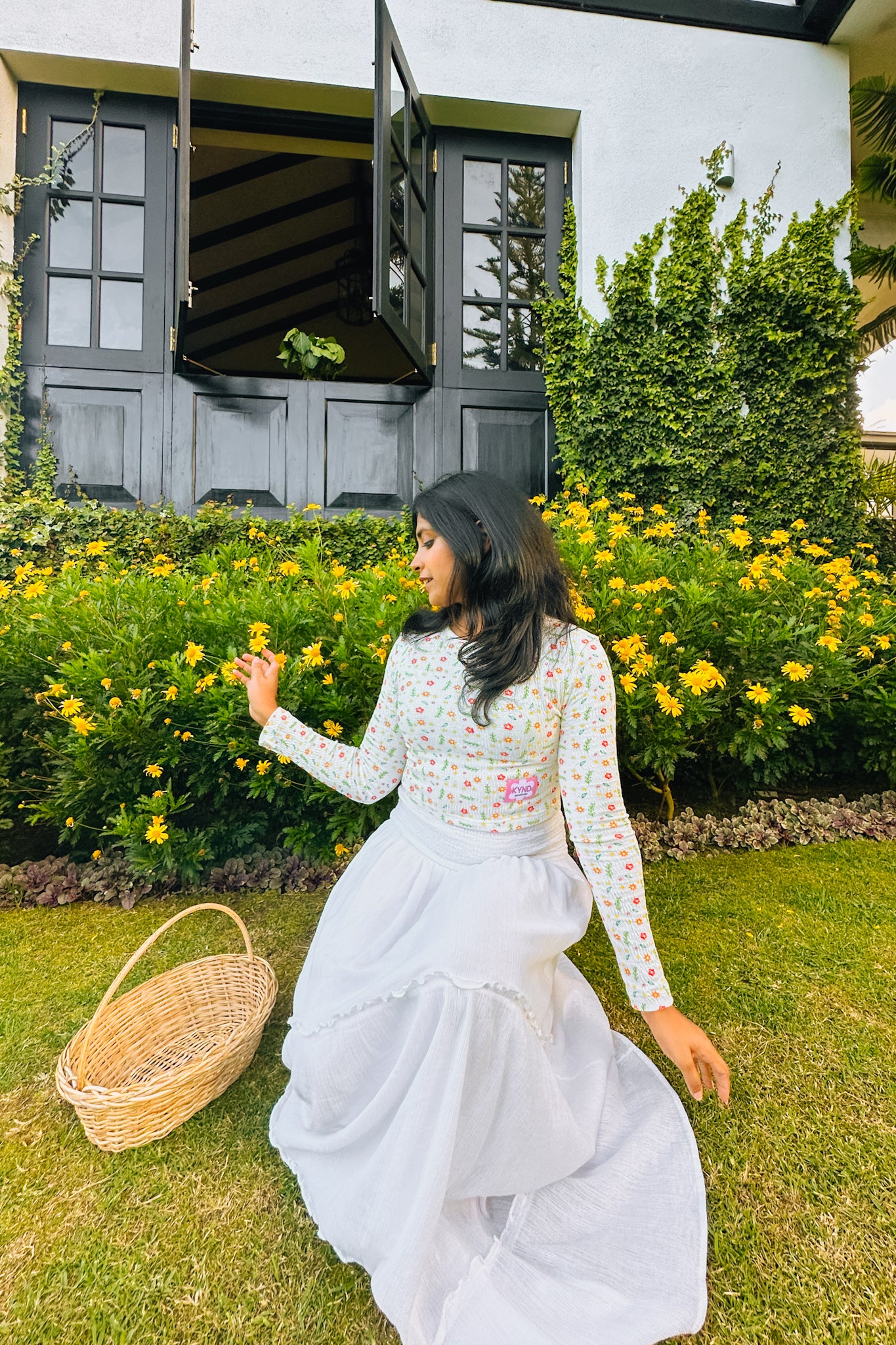 Wildflower Whirl Top