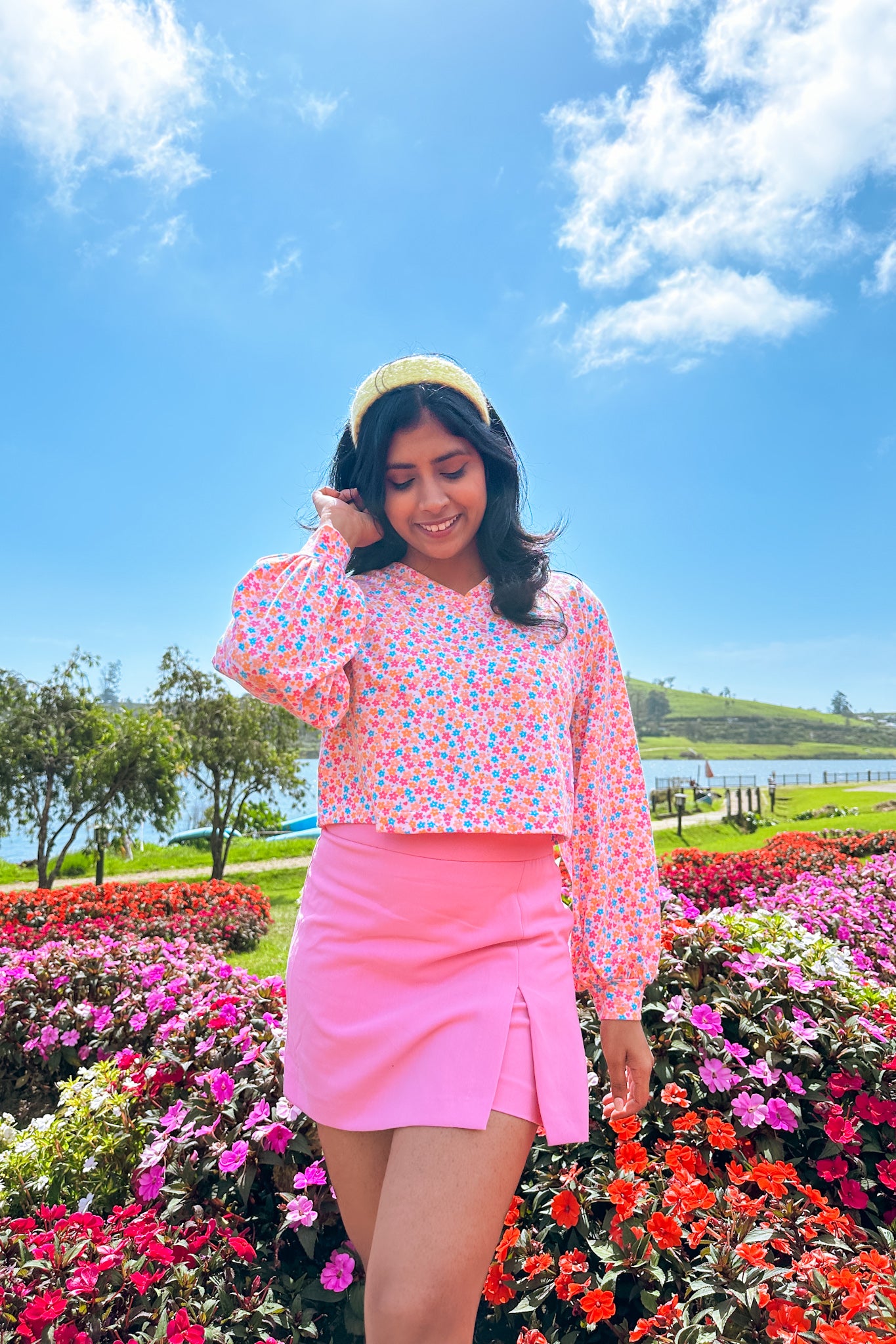Lil Miss Bloom Balloon Sleeve Crop Pullover