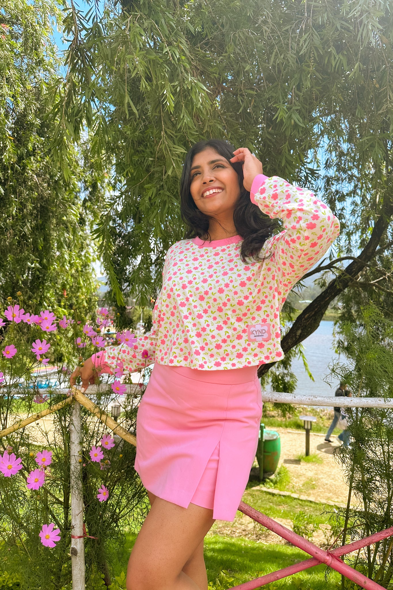 Dream in Petals Crop Pullover