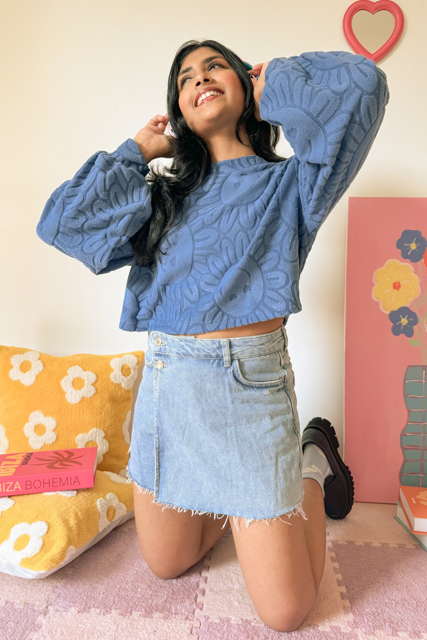 Soft Petal Hug Pullover