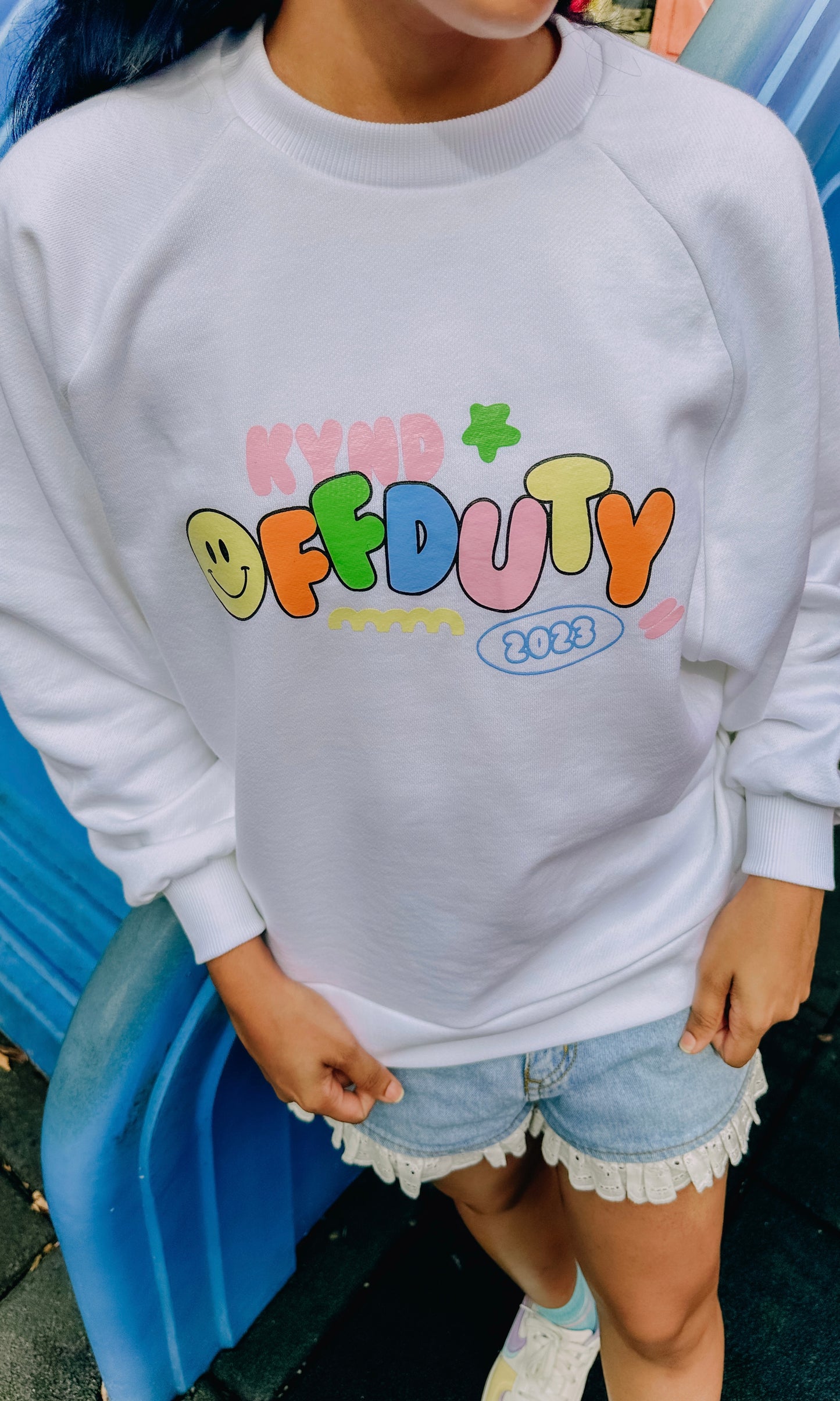 Offduty White Raglan Sleeve Sweatshirt