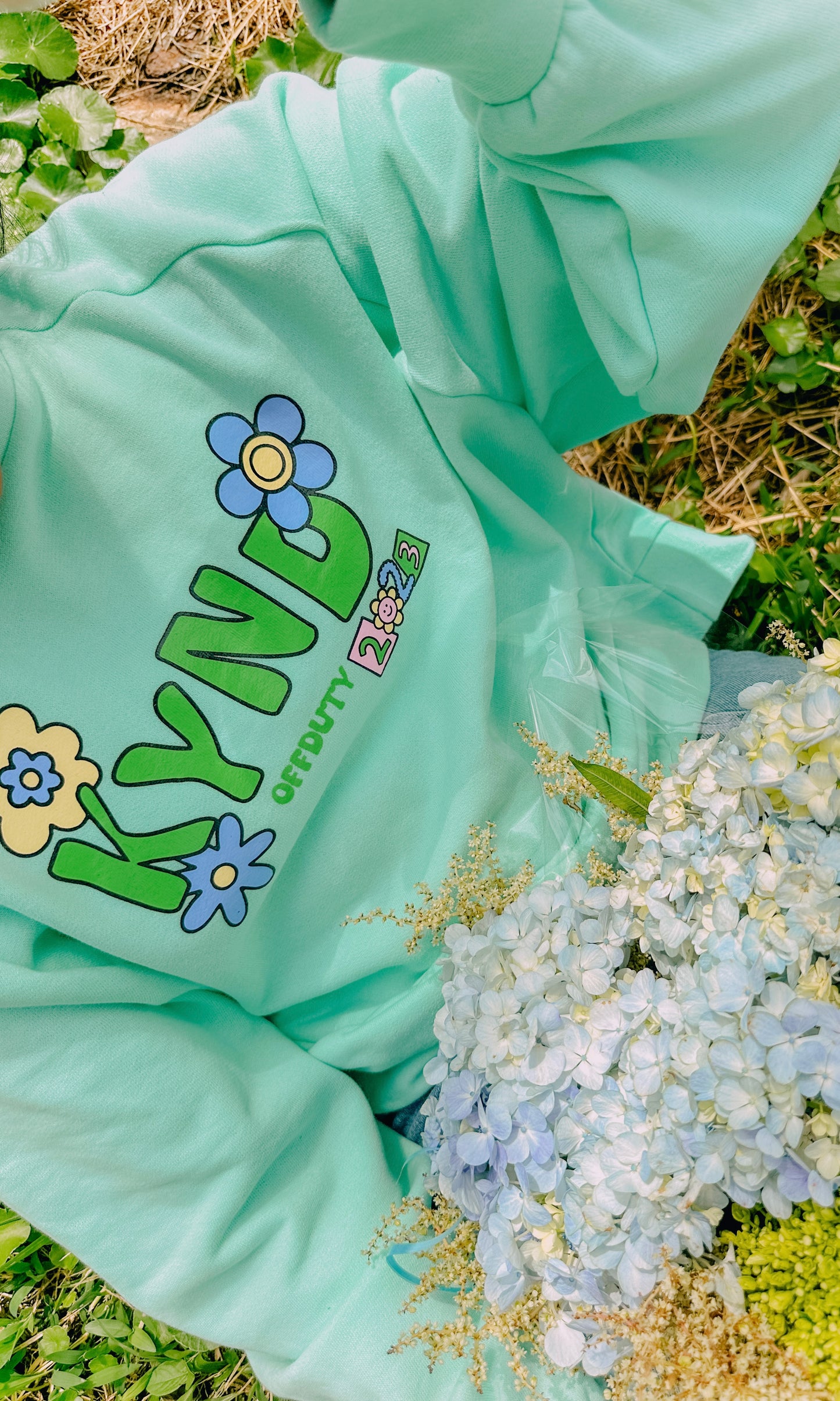 Kynd Blossom Pastel Green Raglan Sleeve Sweatshirt