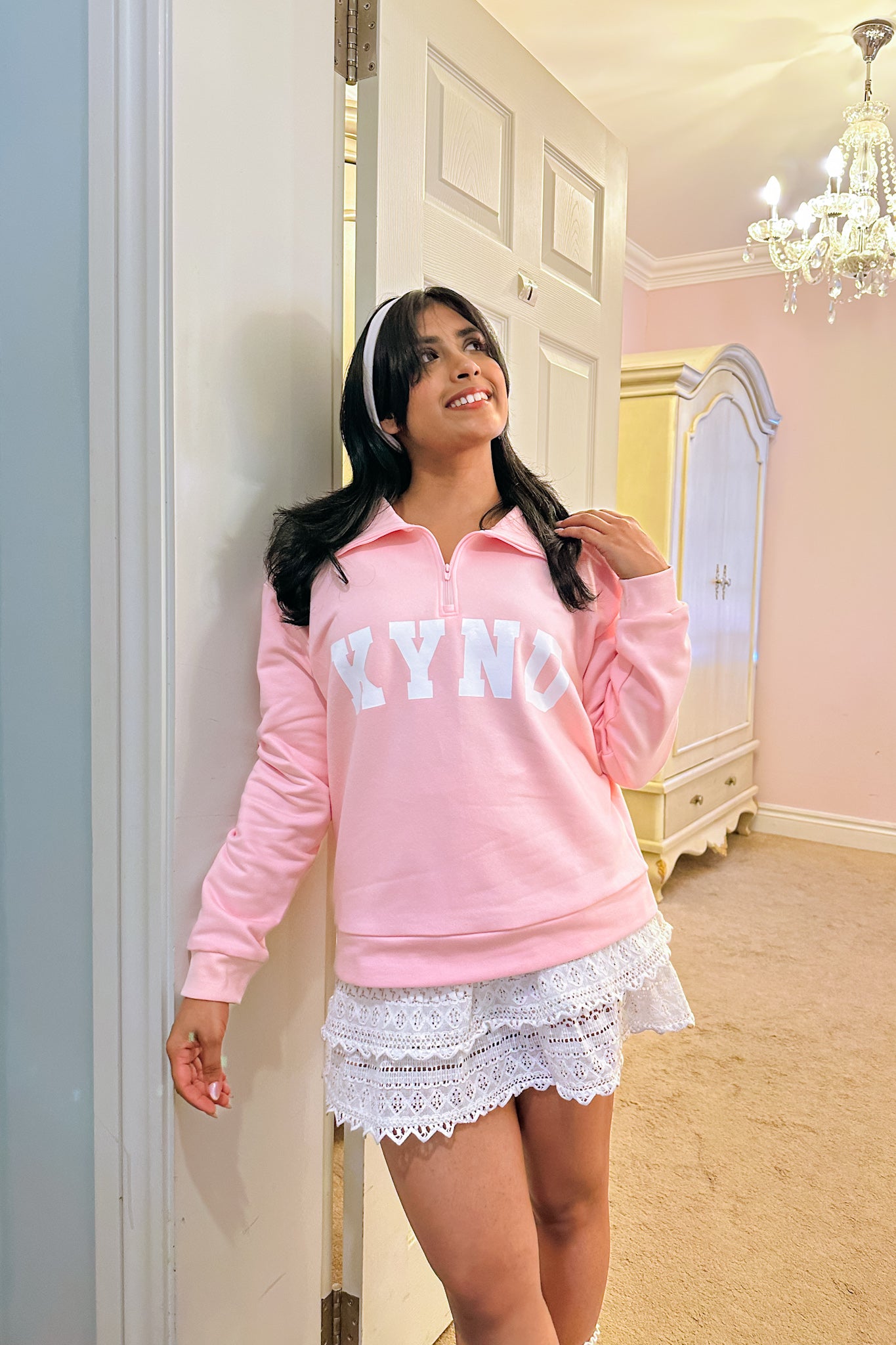 Kynd Classic Bunny Sweatshirt
