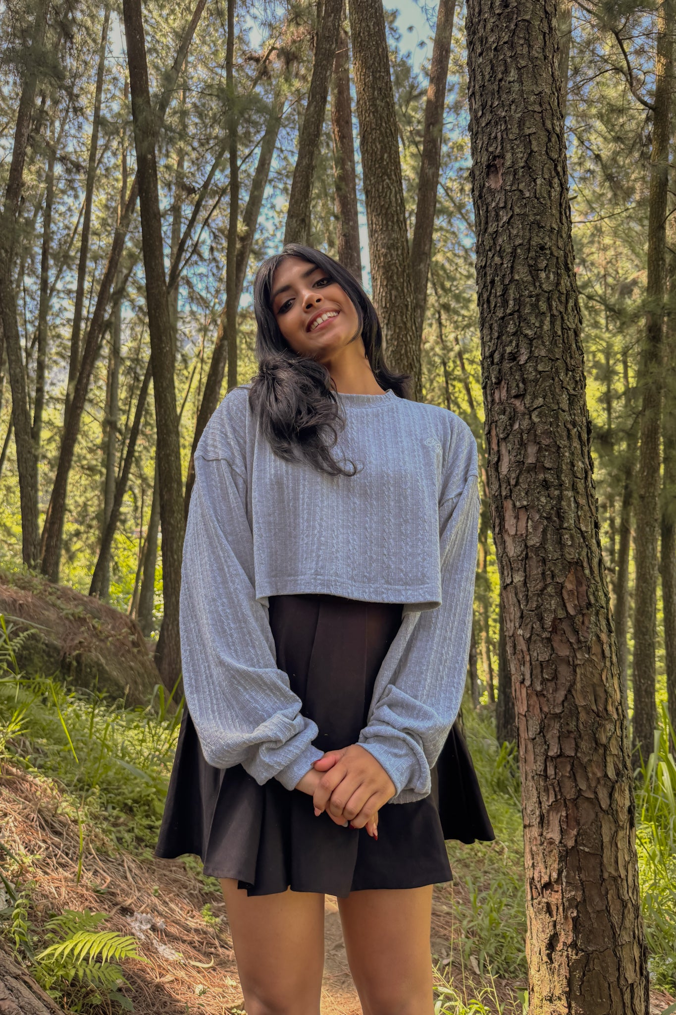 Poet's Cable Knit Crop Pullover