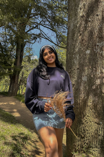Muted Noir Crop Pullover