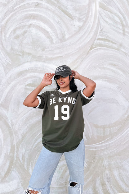 Kynd Bold Tee in Army Green