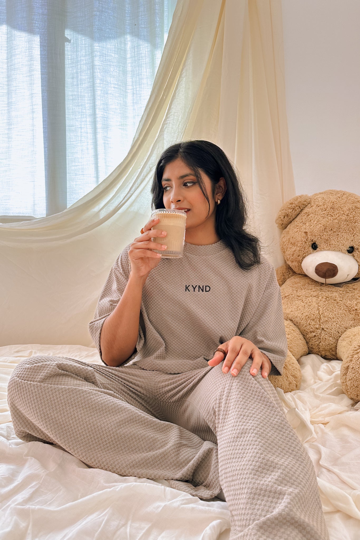 Muffin Mist Winter Warm Crop T Shirt