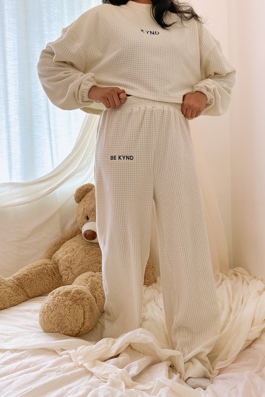 Waffle Cloud Straight Leg Pant