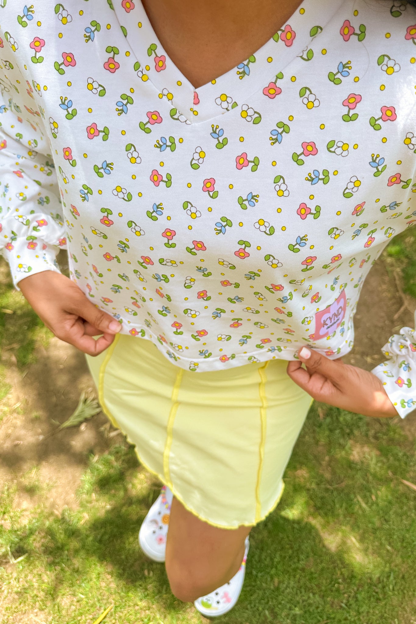 Sugar Petals Balloon Sleeve Crop Pullover