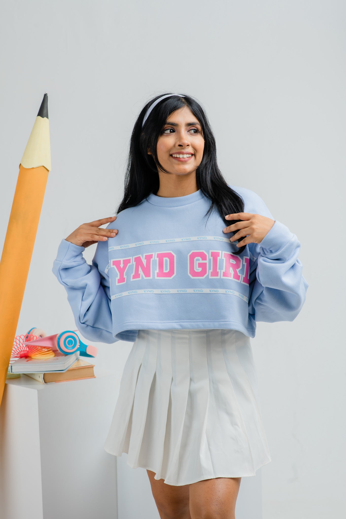 Kynd Girl Crop Sweater