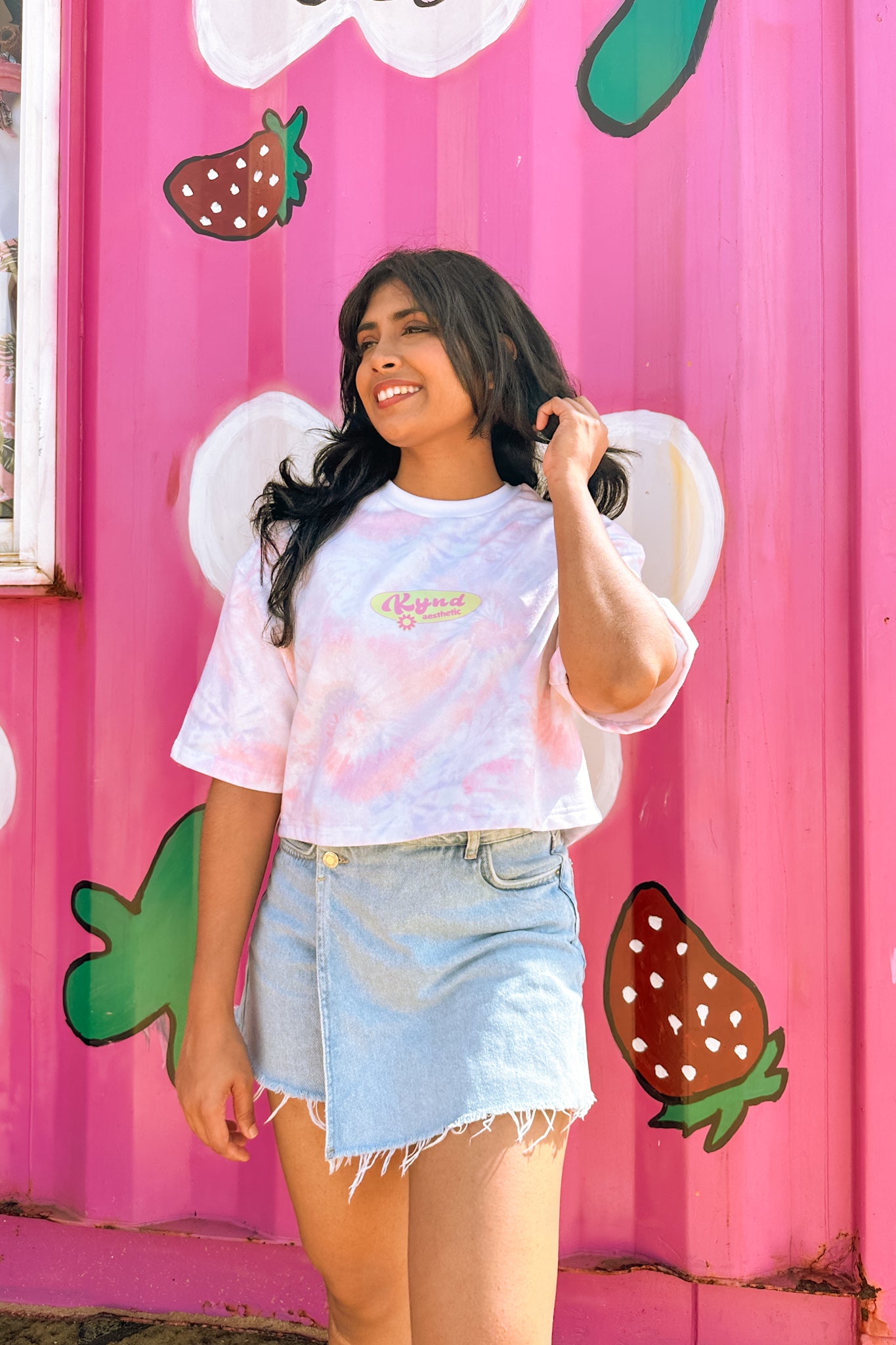 Sugar Cloud Crop Tee