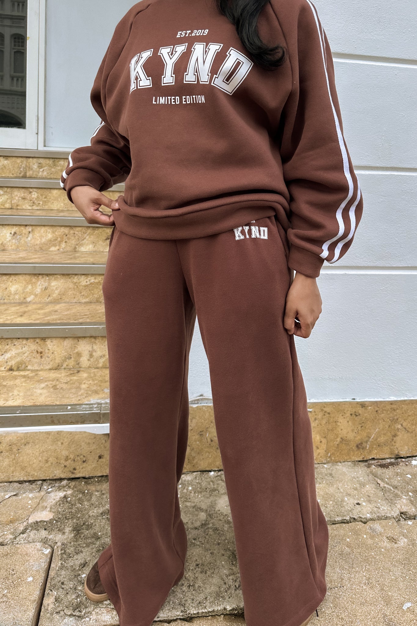 Kynd Classic Brown Wide Leg Pant